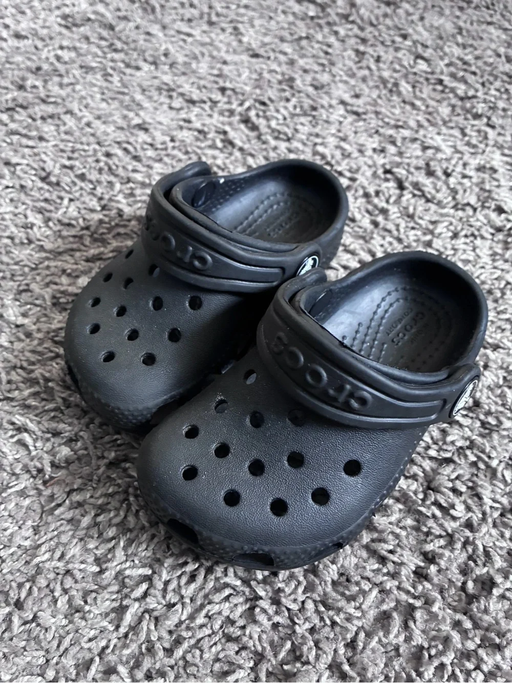 CROCS lightweight black